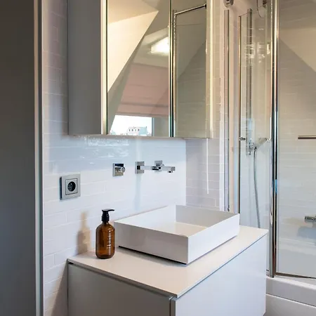 Alizee - Fam App - 3 Parkings Apartment Knokke-Heist